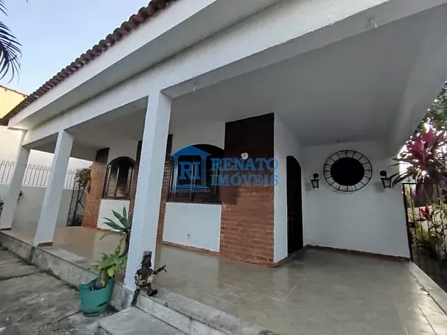 Casa para alugar, no bairro Centro em Maricá