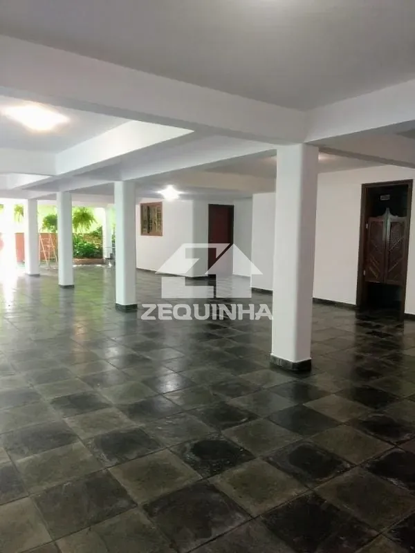 Casa, 6 quartos, 515 m² - Foto 2