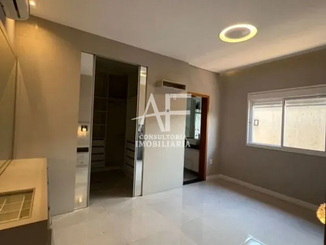 Casa com 300m², para alugar, no bairro Jardim Santa Tereza em Taubaté