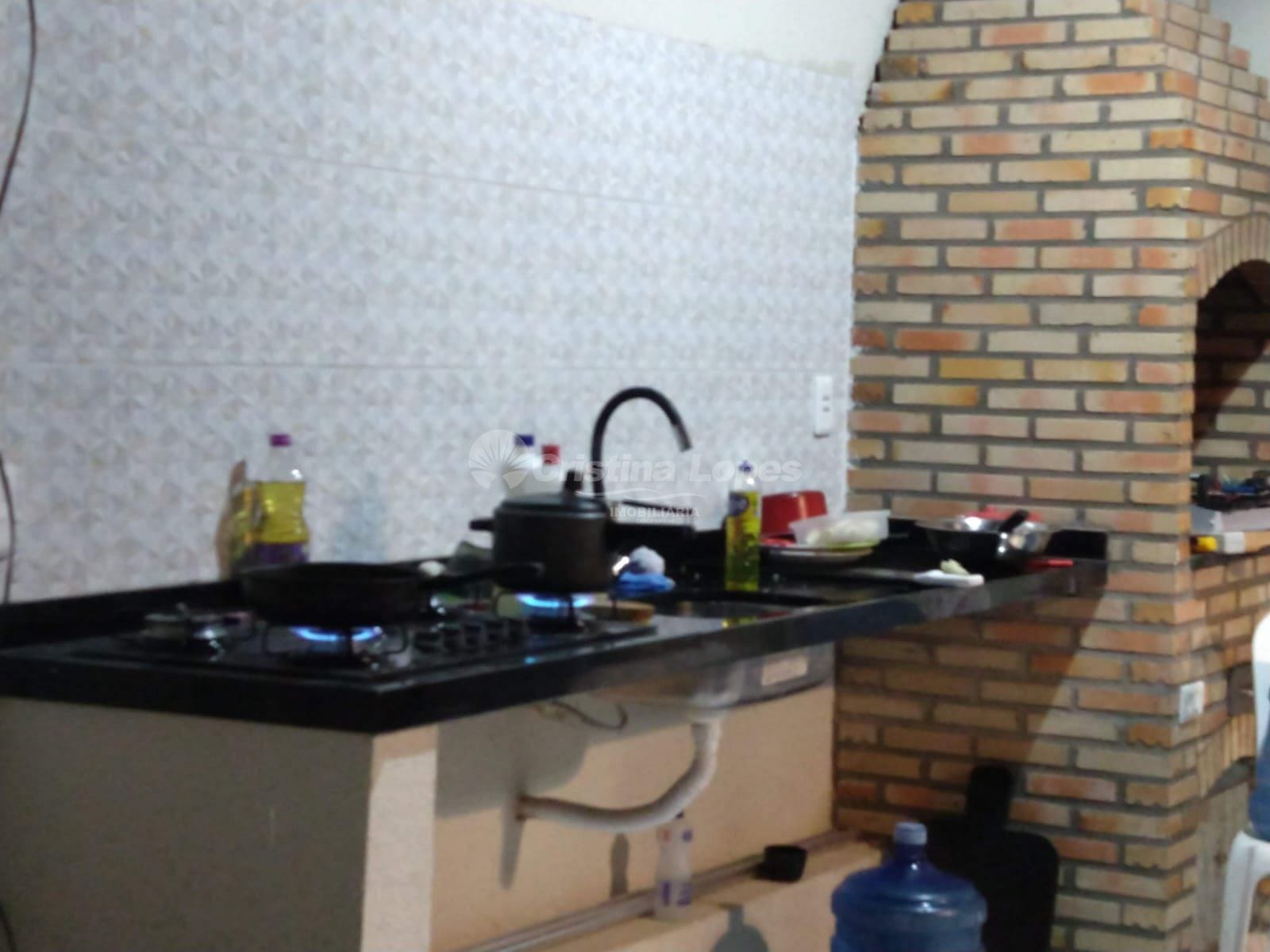 Casa à venda com 2 quartos, 10m² - Foto 5