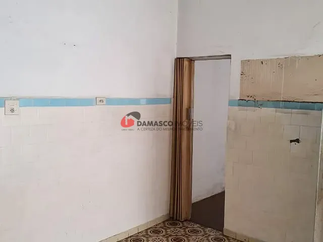 Casa com 112m² 2 quartos e 1 banheiro, à venda, no bairro Santa Maria em São Caetano do Sul