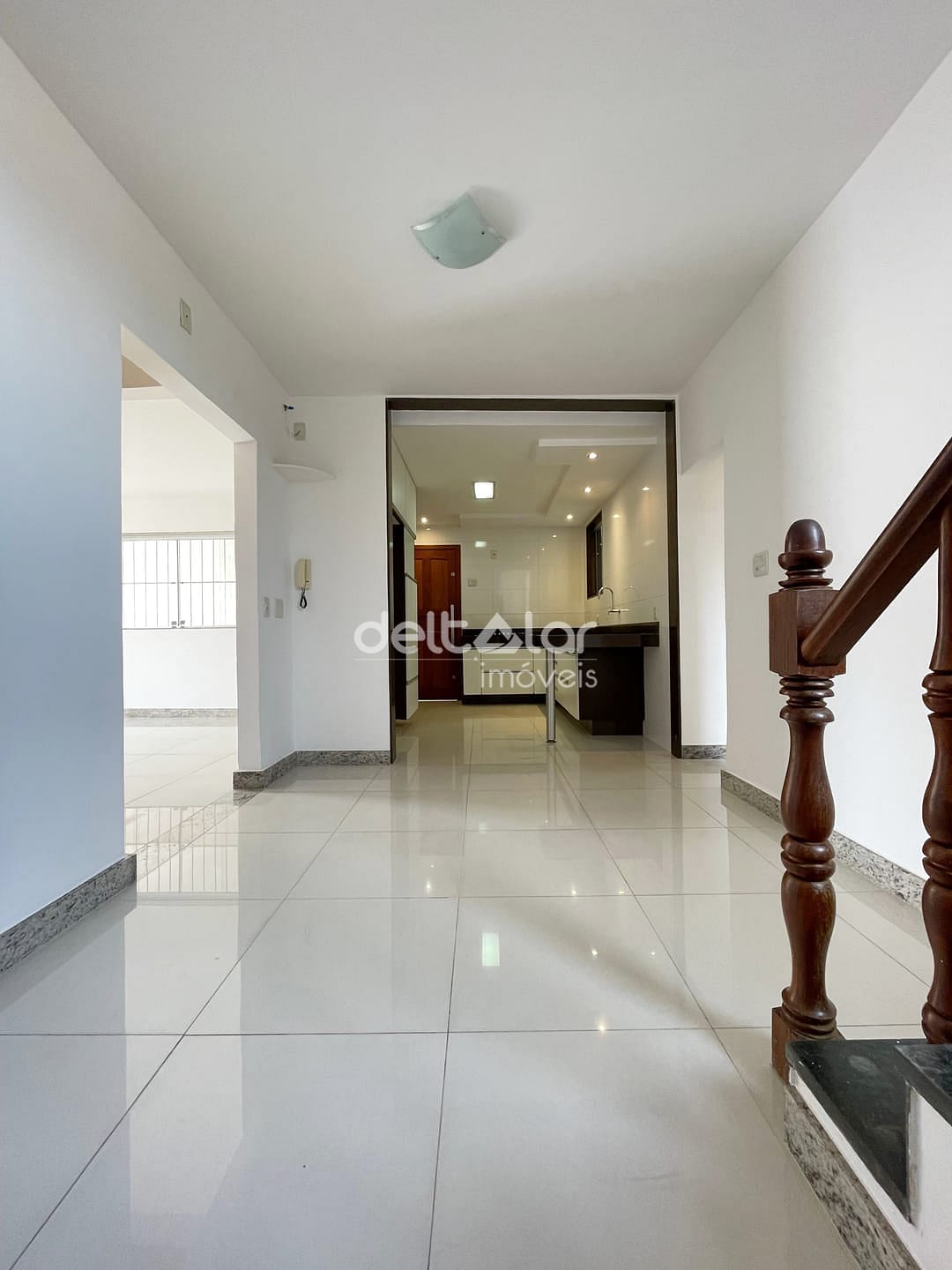 Casa, 5 quartos, 190 m² - Foto 1
