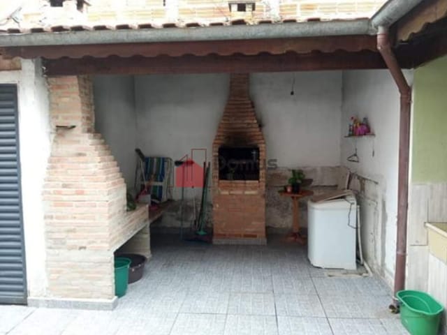 Casa com 172m², à venda, no bairro Residencial e Comercial Cidade Morumbi em Pindamonhangaba