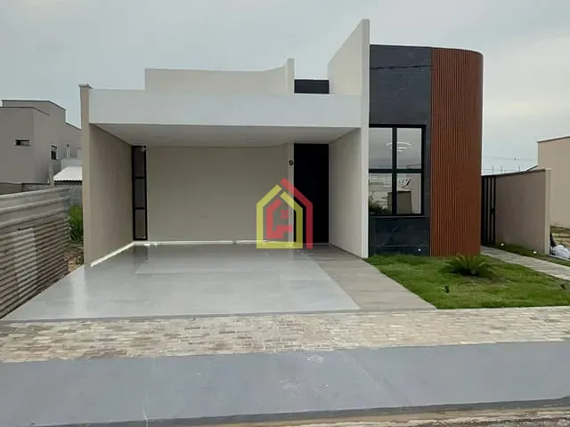 Casa com 250m² 3 quartos e 3 banheiros, à venda, no bairro Mirante Riviera em Marabá