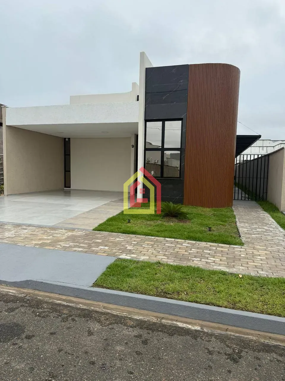 Casa à venda com 3 quartos, 2 suítes, 2 vagas e 145m² no Cidade Nova, Marabá (PA) — foto 2 de 14