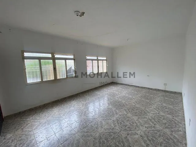 Casa com 220m² 3 quartos e 2 banheiros, à venda, no bairro São Vicente em Itajubá
