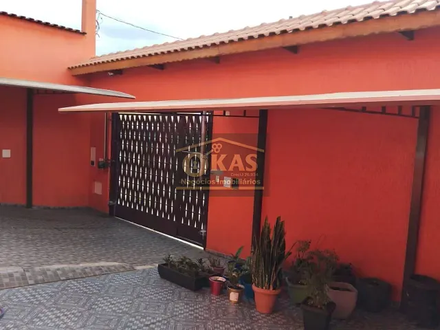 Casa com 250m² 2 quartos e 2 banheiros, à venda, no bairro Vila Santa Margarida em Ferraz de Vasconcelos