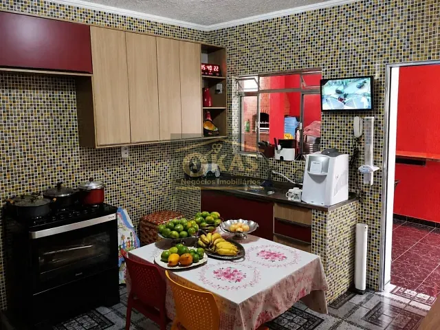 Casa com 250m² 2 quartos e 2 banheiros, à venda, no bairro Vila Santa Margarida em Ferraz de Vasconcelos