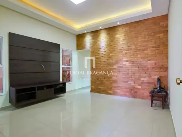 Casa com 150m² 3 quartos e 3 banheiros, à venda, no bairro Vila Santa Libânia em Bragança Paulista