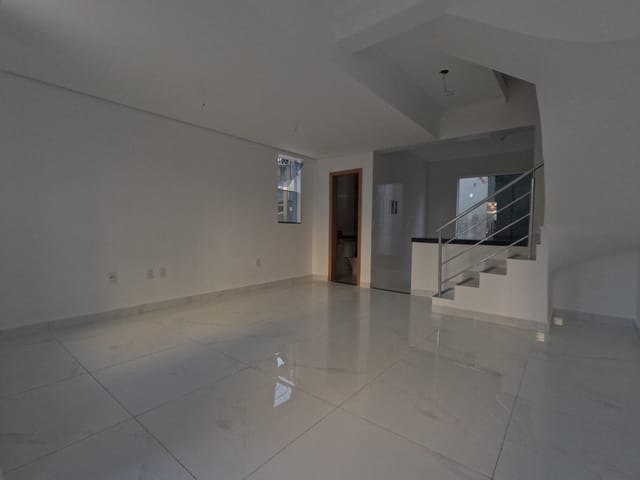Foto do Casa - Casa geminada individual à venda,  3 quartos, no bairro Vila Cloris, Belo Horizonte, MG. Agende a sua visita! | REALLE SOLUÇÕES IMOBILIÁRIAS INTEGRADAS