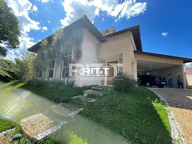 Casa com 1062m² 5 quartos e 3 banheiros, à venda, no bairro Parque Taquaral em Campinas