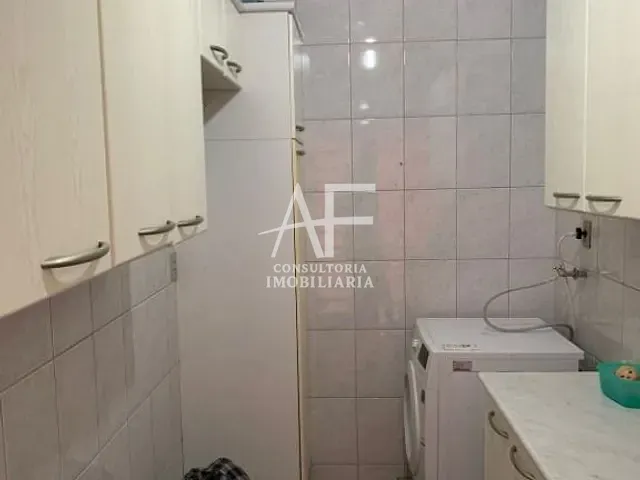 Casa com 250m² 3 quartos e 3 banheiros, à venda, no bairro Parque São Luís em Taubaté