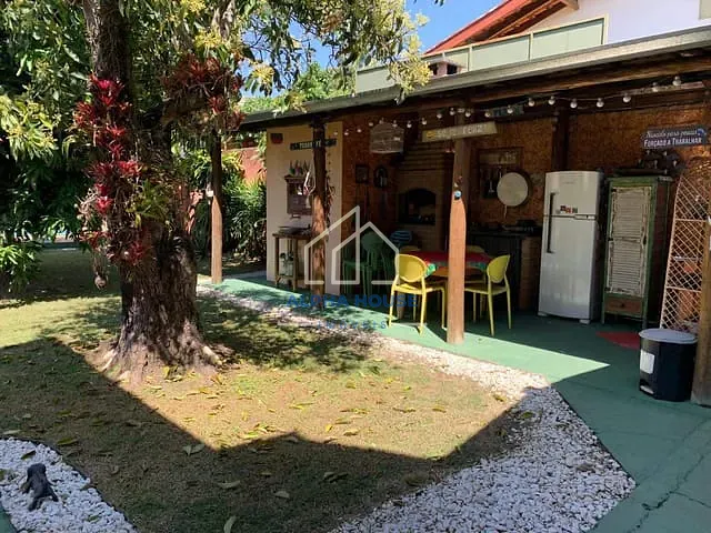 Casa com 675m² 3 quartos e 3 banheiros, à venda, no bairro Lessa em Pindamonhangaba