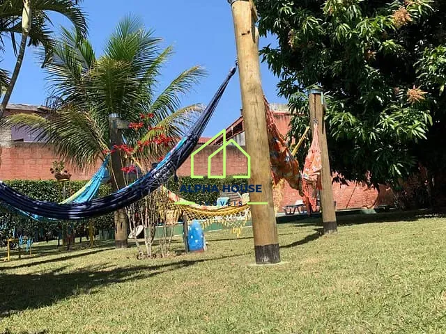 Casa com 675m² 3 quartos e 3 banheiros, à venda, no bairro Lessa em Pindamonhangaba