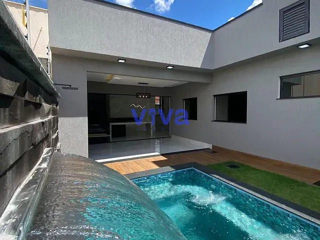 Casa com 200m² 4 quartos e 4 banheiros, à venda, no bairro Moinho dos Ventos em Goiânia