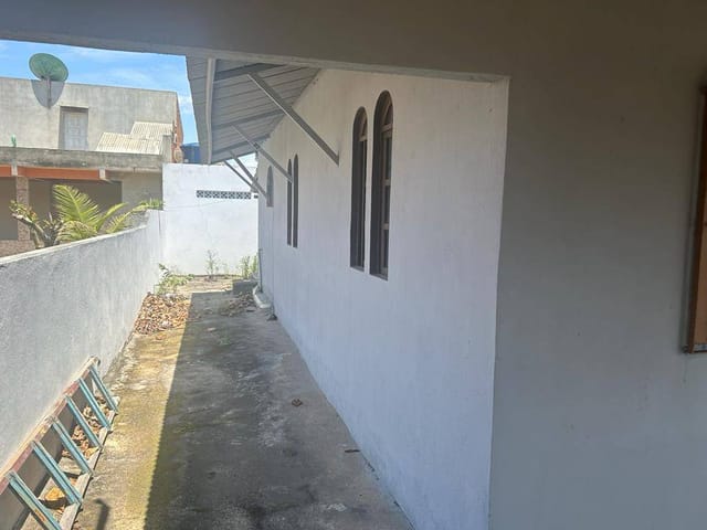 Casa com 340m² 3 quartos e 2 banheiros, à venda, no bairro Sossego em São Francisco de Itabapoana