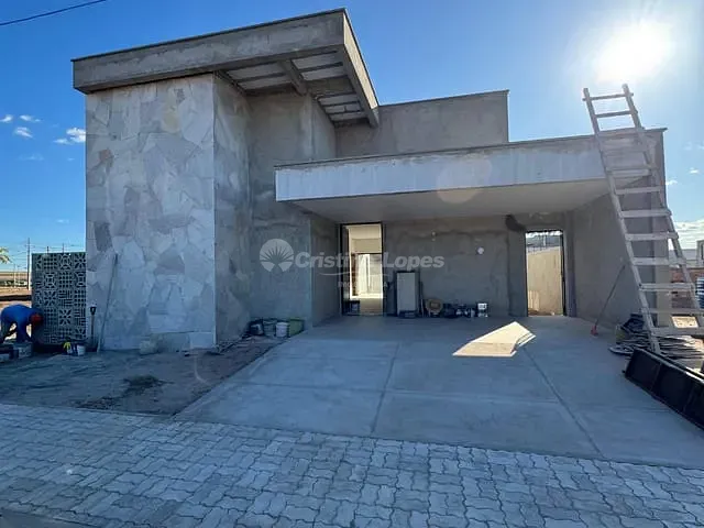 Casa 3 quartos e 1 banheiro, à venda, no bairro Tabajaras em Teresina