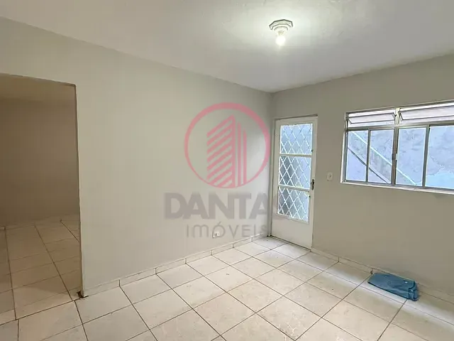 Casa 1 quarto e 1 banheiro, para alugar, no bairro Padroeira em Osasco