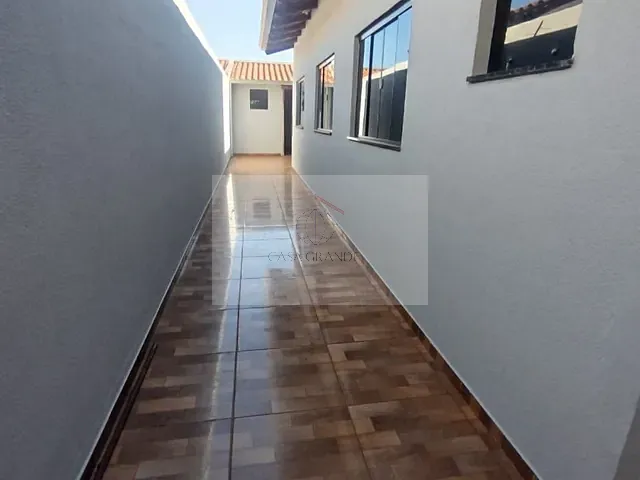 Casa 3 quartos e 1 banheiro, para alugar, no bairro Jardim Cidade Nova em Rolândia