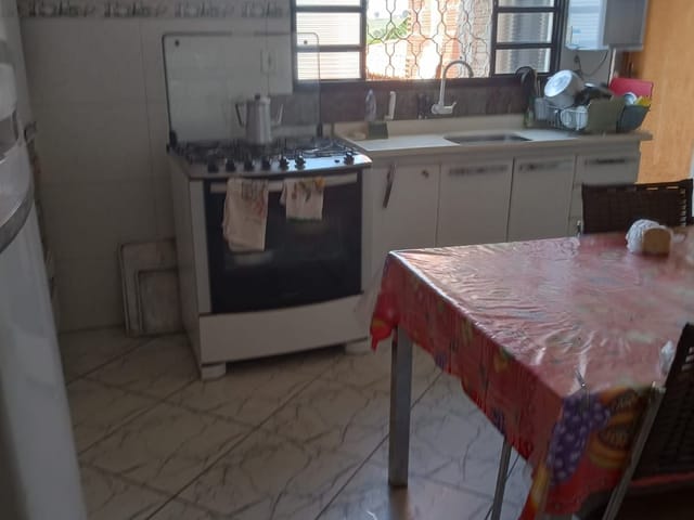 Casa com 250m² 4 quartos e 3 banheiros, à venda, no bairro Parque Residencial Campina Grande em Campinas