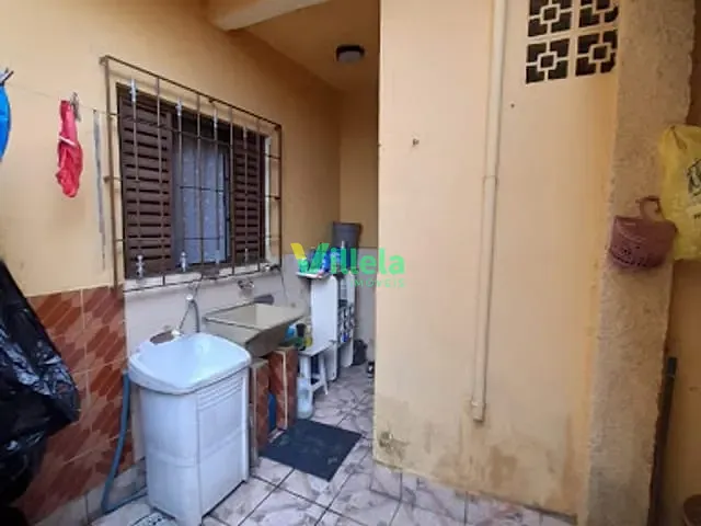 Casa 4 quartos e 2 banheiros, à venda, no bairro Vila Miranda em Itaquaquecetuba