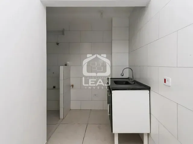Casa 2 quartos e 1 banheiro, para alugar, no bairro Parque Regina em São Paulo