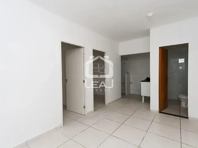 Casa 2 quartos e 1 banheiro, para alugar, no bairro Parque Regina em São Paulo