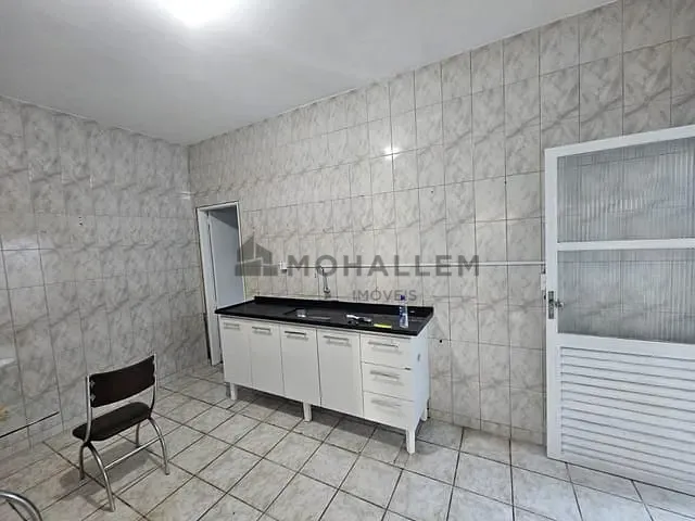 Casa 4 quartos e 2 banheiros, à venda, no bairro Centro em Piranguinho