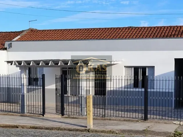 Casa com 317m² 5 quartos e 3 banheiros, à venda, no bairro Jardim Santa Carolina em Mogi das Cruzes