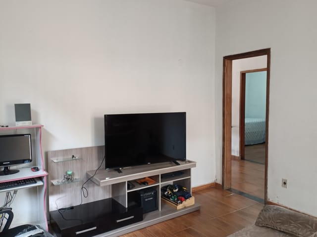 Casa 3 quartos e 2 banheiros, à venda, no bairro Santinho em Ribeirão das Neves