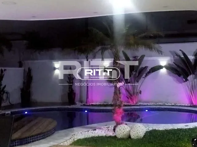 Casa com 500m² 4 quartos e 3 banheiros, à venda, no bairro Parque Brasil 500 em Paulínia