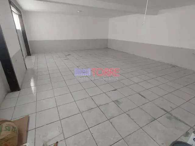 Casa 6 quartos e 4 banheiros, para alugar, no bairro Boa Vista em Ilhéus