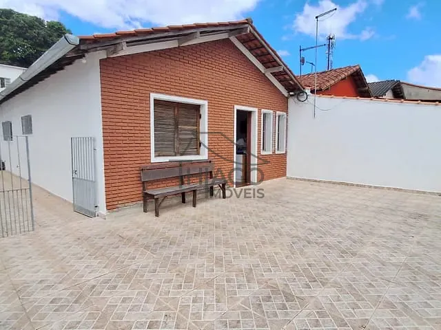 Casa com 300m² 2 quartos e 2 banheiros, à venda, no bairro Cidade Satélite Santa Bárbara em São Paulo