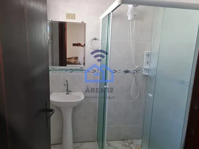 Casa com 116m² 2 quartos e 3 banheiros, à venda, no bairro Prainha em Caraguatatuba