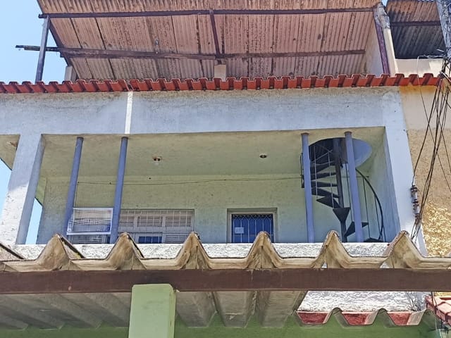 Casa 2 quartos e 1 banheiro, à venda, no bairro Parque Leopoldina em Campos dos Goytacazes