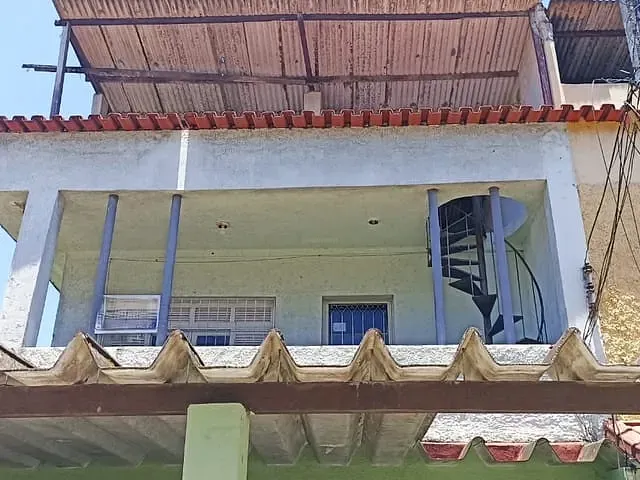 Casa 2 quartos e 1 banheiro, à venda, no bairro Parque Leopoldina em Campos dos Goytacazes