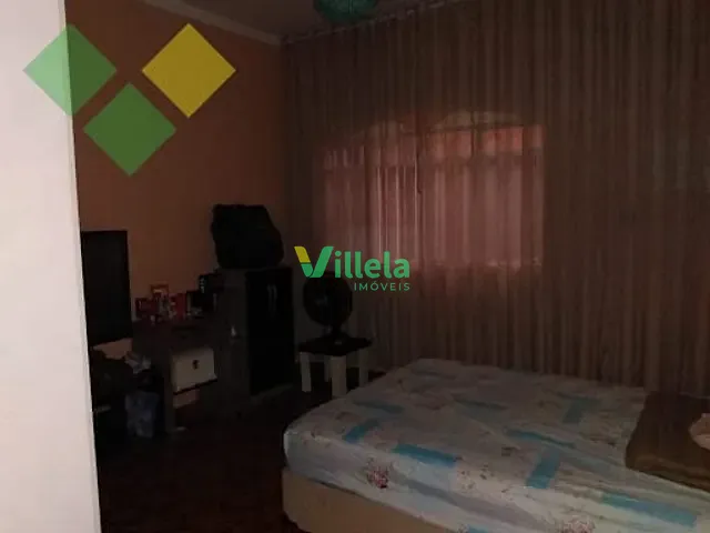 Casa com 243m² 3 quartos e 1 banheiro, à venda, no bairro Jardim do Vale em Itaquaquecetuba