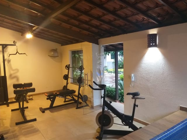 Casa com 740m² 3 quartos e 4 banheiros, disponível, no bairro Centro em Cataguases