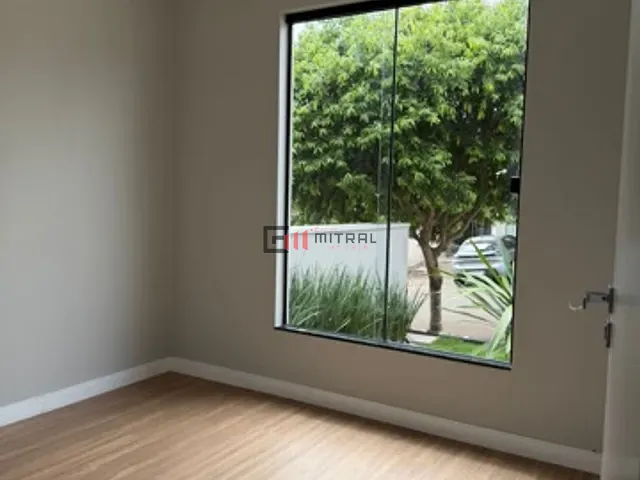 Casa 3 quartos e 2 banheiros, à venda, no bairro Loteamento Morada das Flores em Cambé