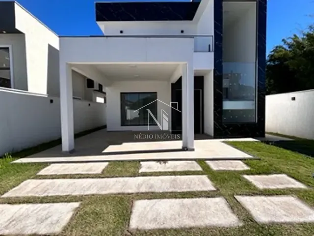 Casa com 240m² 2 quartos e 3 banheiros, à venda, no bairro Ubatiba em Maricá