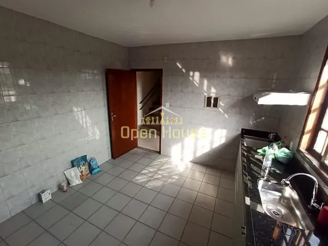 Casa com 202m² 4 quartos e 3 banheiros, à venda, no bairro Jardim Belvedere em Volta Redonda