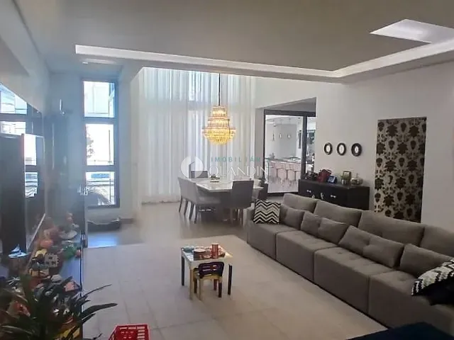 Casa com 396m² 3 quartos e 1 banheiro, à venda, no bairro Antonio Módulo em Artur Nogueira