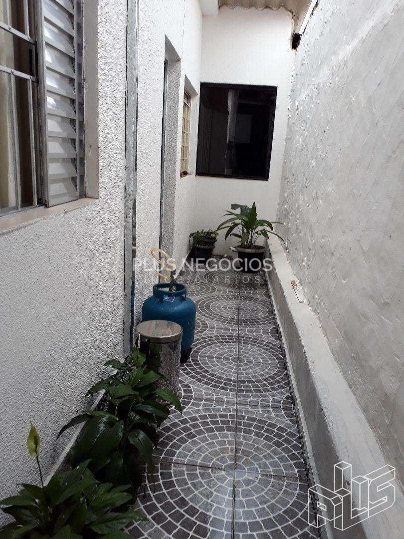 Casa à venda com 2 quartos, 125m² - Foto 15