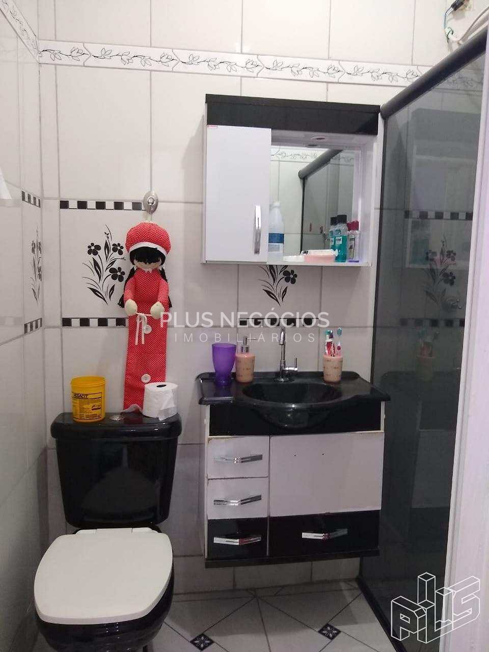 Casa à venda com 2 quartos, 125m² - Foto 10