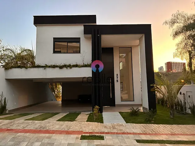 Casa 4 quartos e 3 banheiros, à venda, no bairro Portal do Sol em Contagem