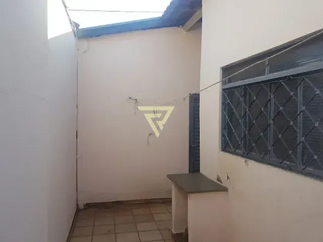 Casa com 125m² 1 quarto e 1 banheiro, à venda, no bairro Vila Albertina em Ribeirão Preto