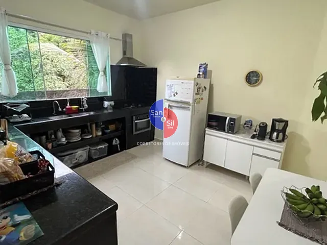 Casa com 855m² 4 quartos e 1 banheiro, à venda, no bairro Parque Recreio Dom Pedro II (Guia de Pacobaíba) em Magé