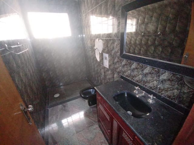 Casa com 200m² 2 quartos e 3 banheiros, à venda, no bairro Jardim Magalhães em São João da Boa Vista