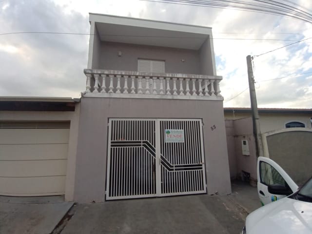 Casa com 200m² 2 quartos e 3 banheiros, à venda, no bairro Jardim Magalhães em São João da Boa Vista