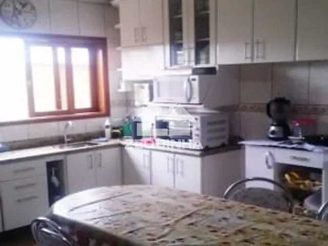 Casa com 360m² 4 quartos e 1 banheiro, à venda, no bairro City Bussocaba em Osasco